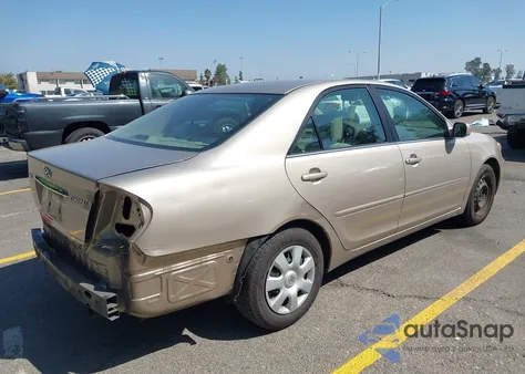 2003 Toyota Camry Le z USA, uszkodzony, nr VIN 4T1BE32K03U771335